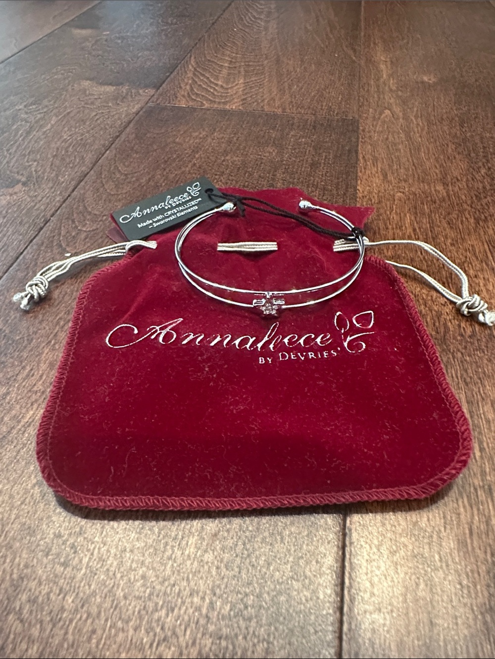 Annaleece by DeVries Star Cuff Bracelet with Swarovski Elements (Includes Pouch)